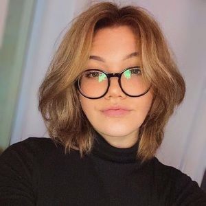 Meet your Posher, Sierra